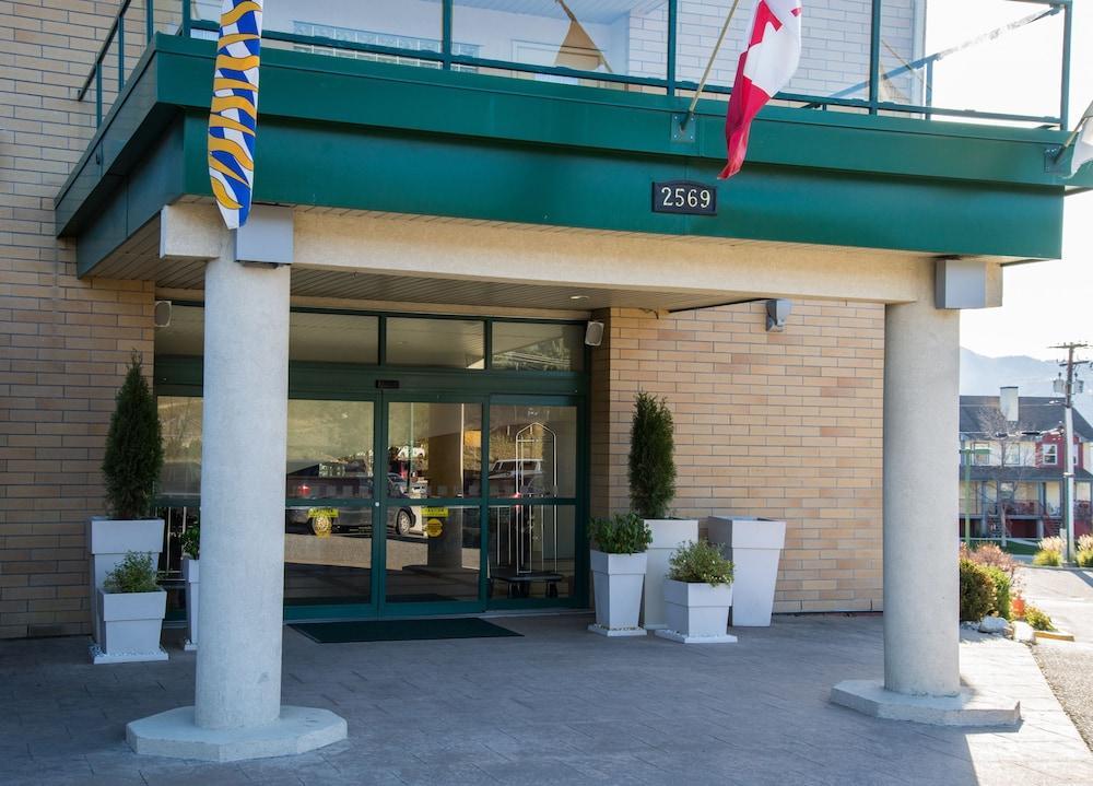 Doubletree By Hilton West Kelowna Zewnętrze zdjęcie