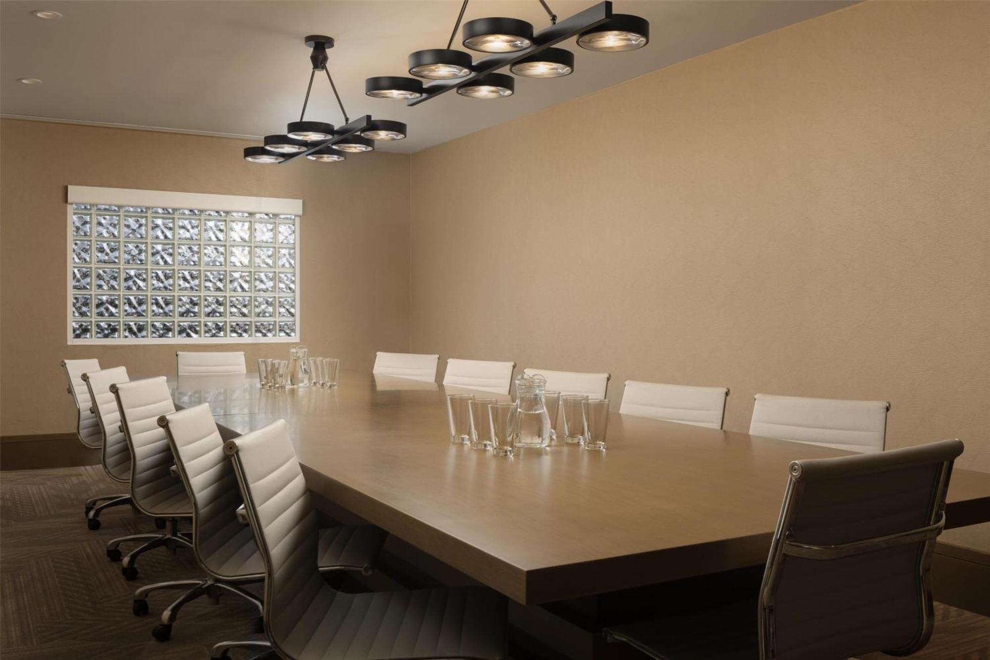 Doubletree By Hilton West Kelowna Zewnętrze zdjęcie