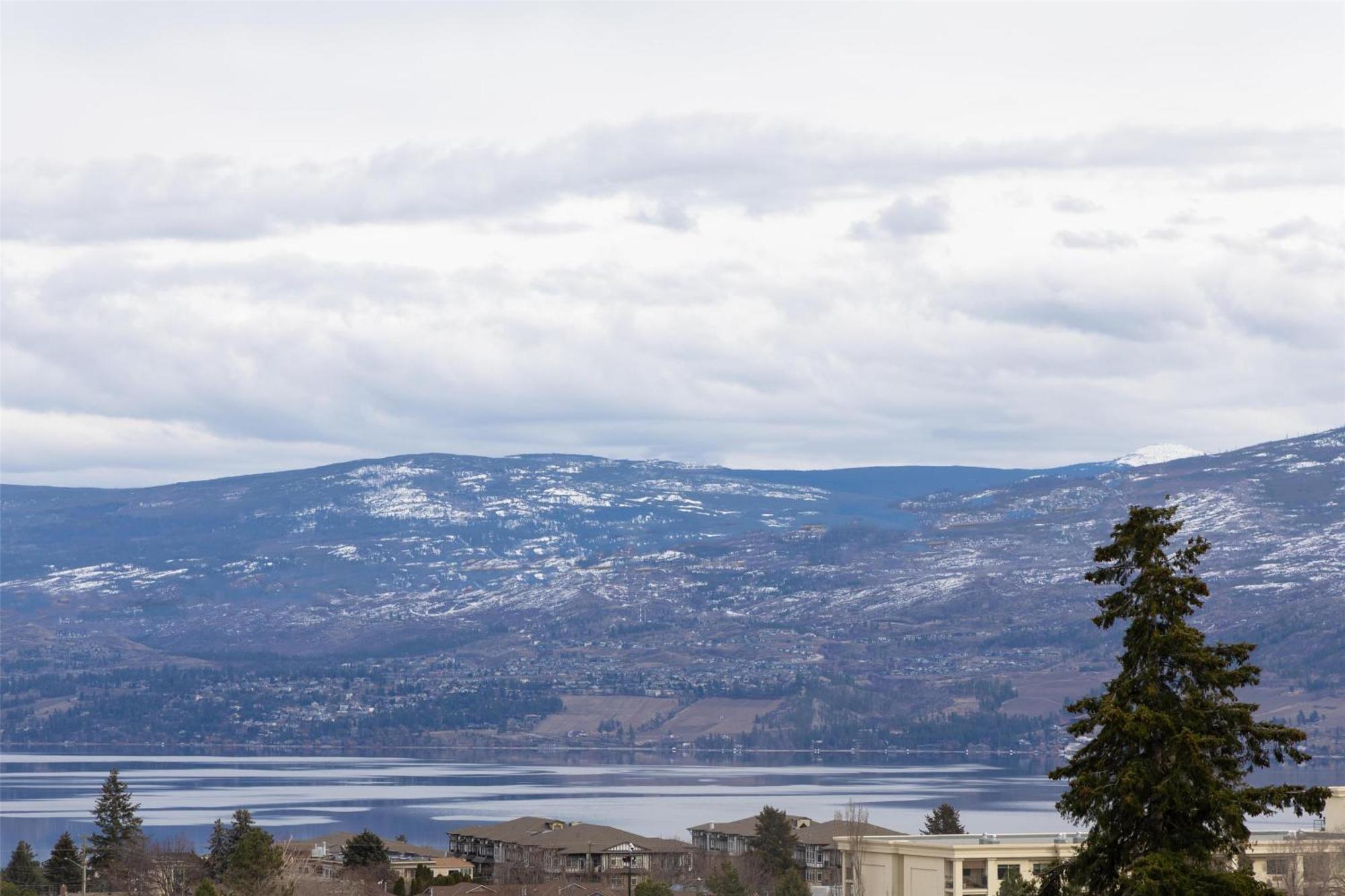 Doubletree By Hilton West Kelowna Zewnętrze zdjęcie