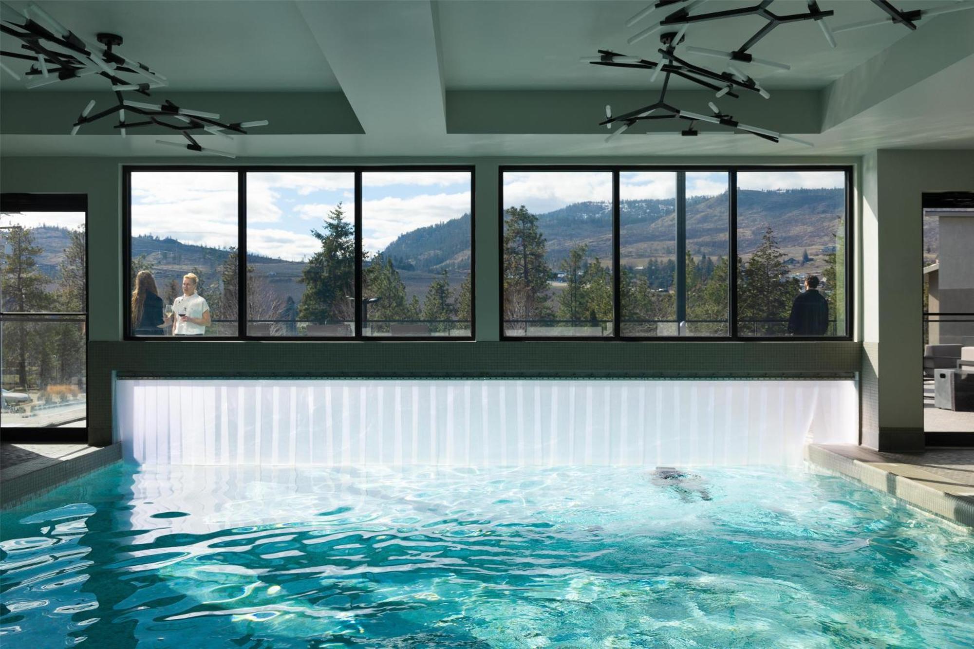 Doubletree By Hilton West Kelowna Zewnętrze zdjęcie